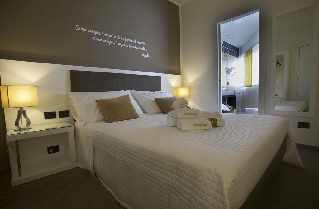L'Essenza B&B ريجّو دي كالابريا الغرفة الصورة