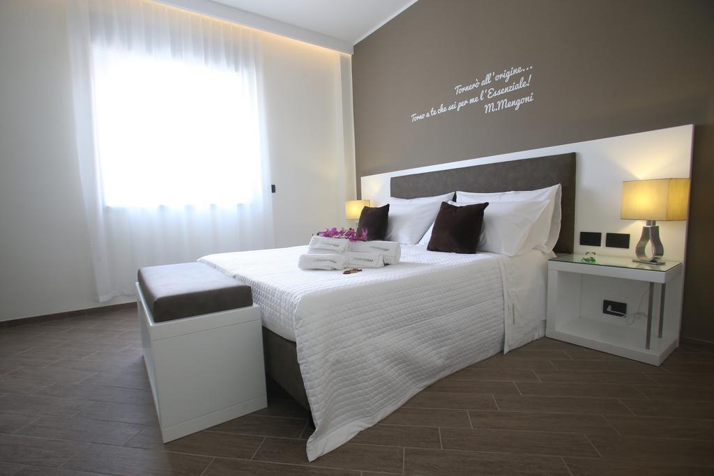 L'Essenza B&B ريجّو دي كالابريا الغرفة الصورة